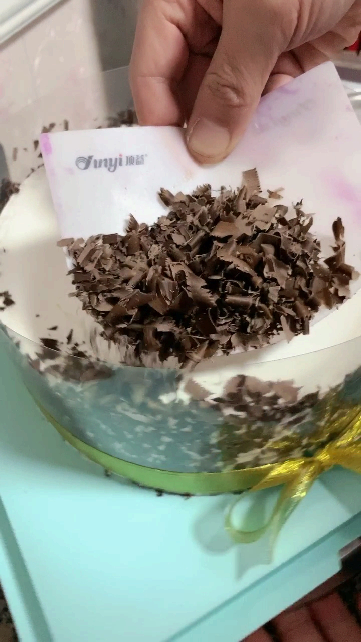 #生日蛋糕#巧克力可以这样放,才有食欲!