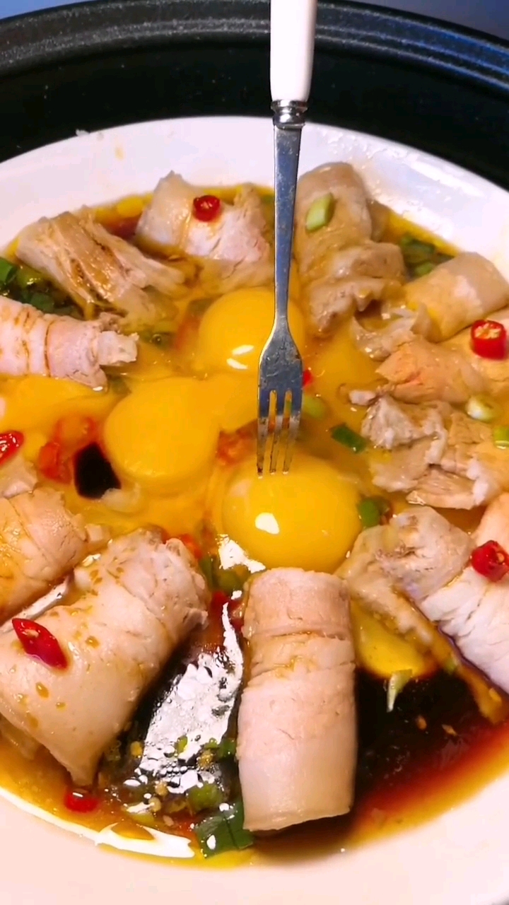 #五一出游记#喜哥教你扣肉蒸蛋