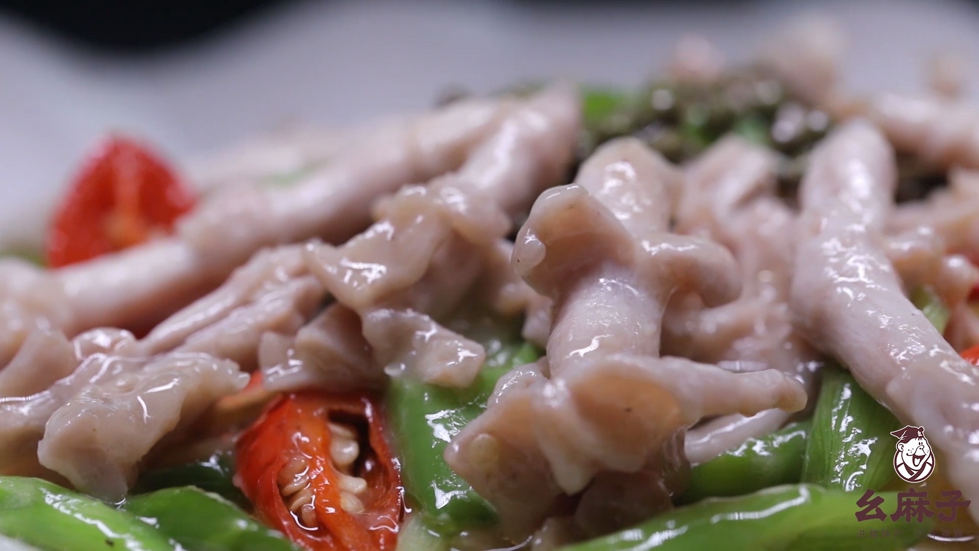 #美食#黎大师自创经典菜——藤椒爆肚花，展现神技“双花”刀工！