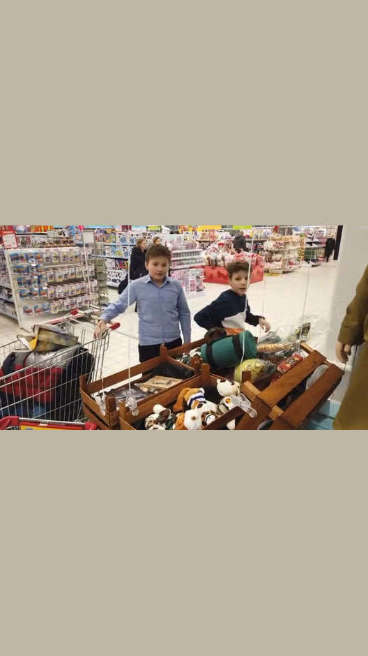 #国外生活#俄罗斯能买到什么样的巧克力?有些形状真的太尴尬了