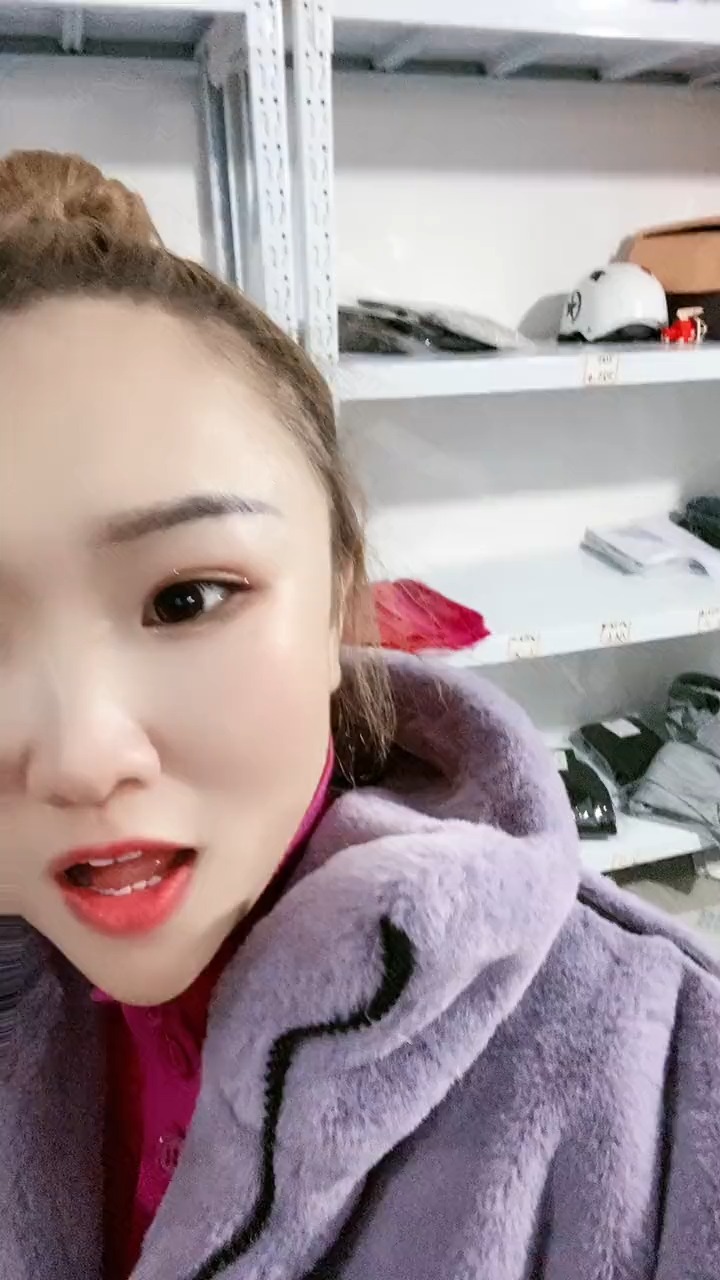 来吧……正在试衣……点头像来