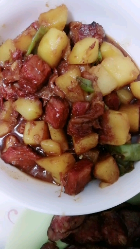土豆烧牛肉