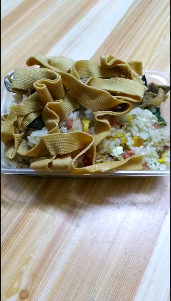 鸭肠炒饭 鸭腿炒饭