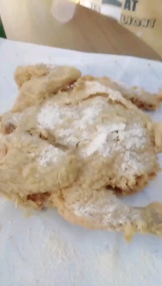 #黑暗料理之王#叫了只炸鸡-蒜蓉味的……味道巴适惨了!