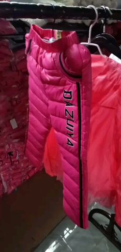 库新房到1600件儿童90绒大嘴鸭品牌绒羽裤,全清13元,全部立独包