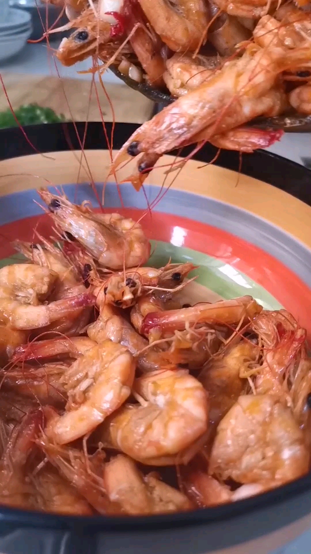 #美食看中国#基围虾这样做好吃还过瘾,配一瓶啤酒更嗨!你怎么做基围虾了?