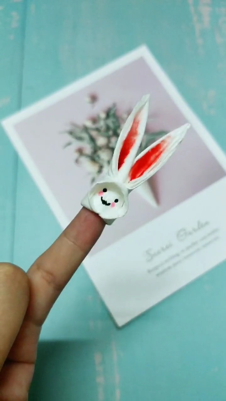 #手工制作#准备一节卫生纸,教你做一个可爱小兔子手指套