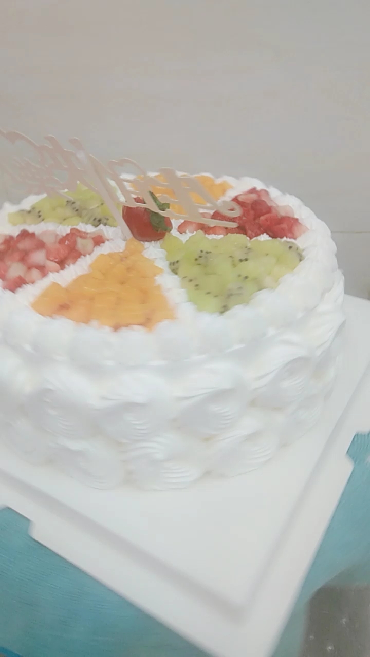 #你笑起来像极了春天#水果派对走一个!