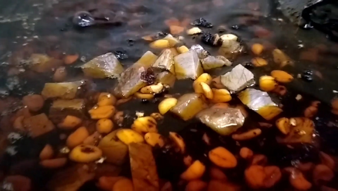 #好物推荐#私房熬制香辣美味牛肉酱,看得流口水!