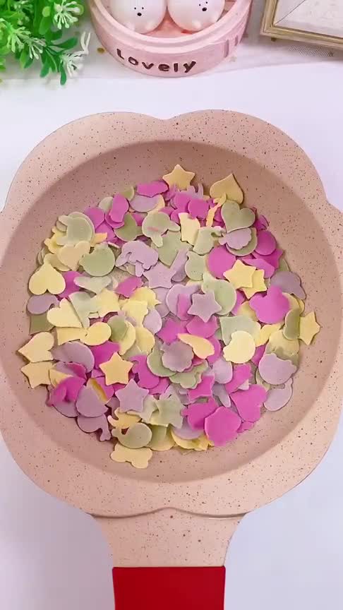 宝宝吃腻了白水煮面,试试这样做