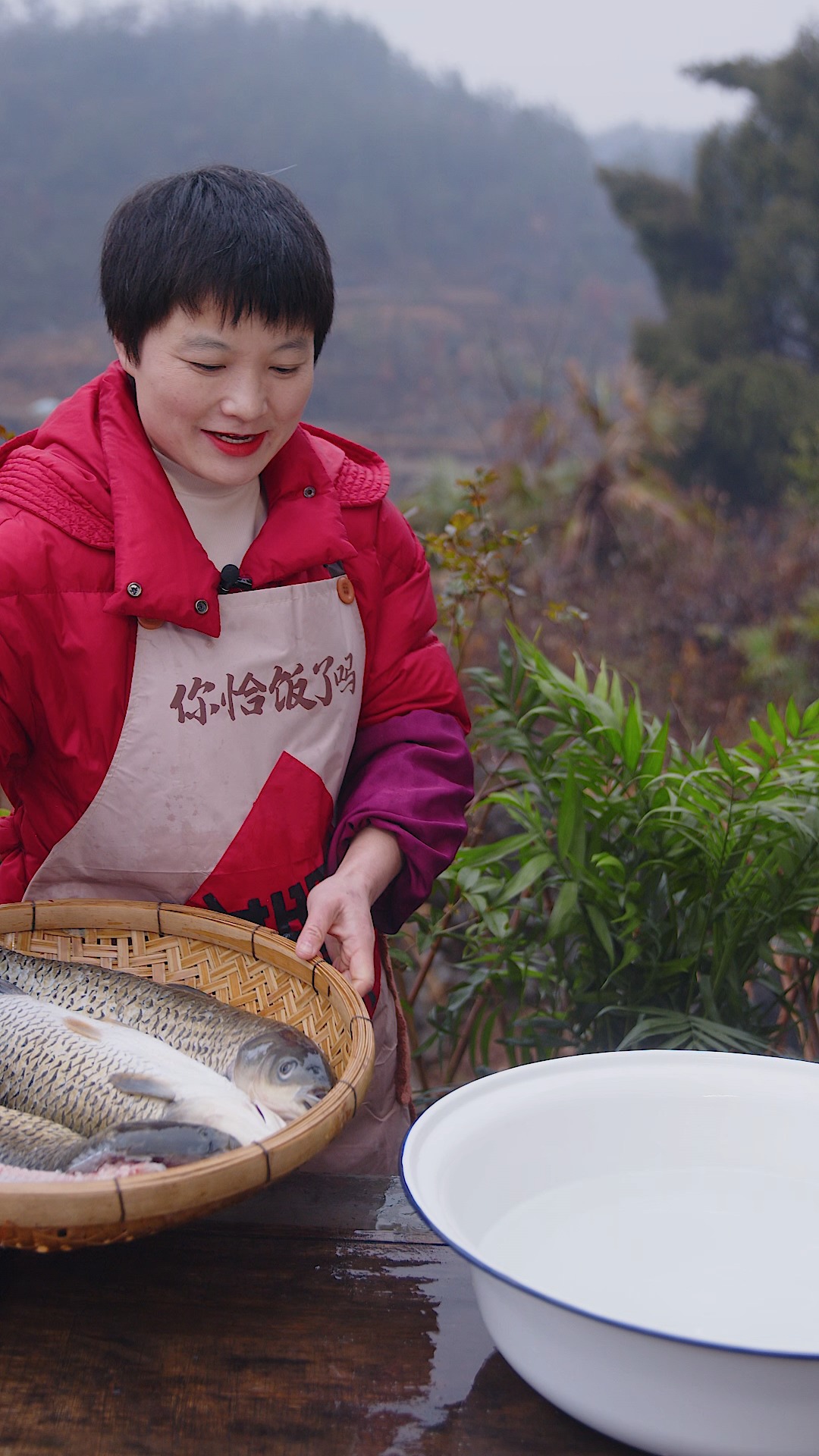 #美食#湖南经典特色腊鱼块，7天自然风干，鱼肉干香紧实，下酒下饭都很合适。