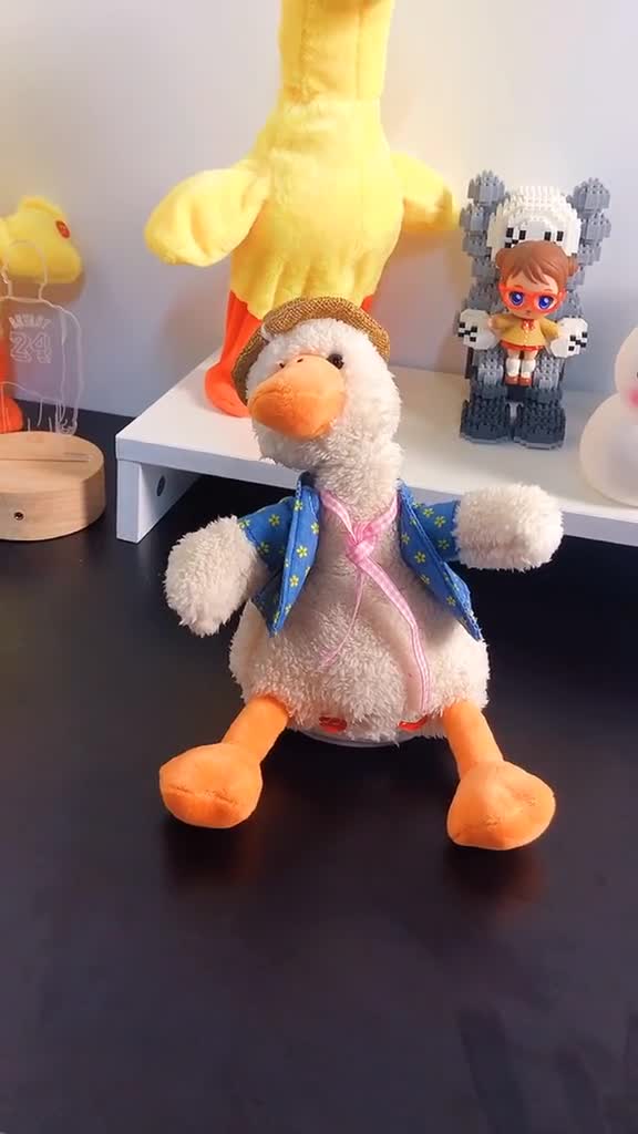 闺蜜送的沙雕鸭鸭,我真的是受不了了哈哈哈哈太可爱了沙雕礼物你好火星闺蜜