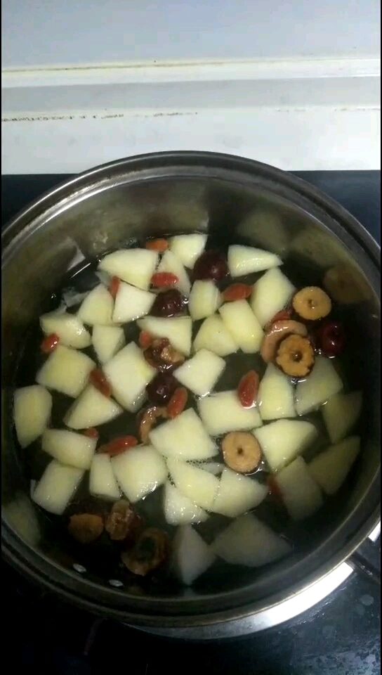 #食神大PK#苹果山楂瘦身汤