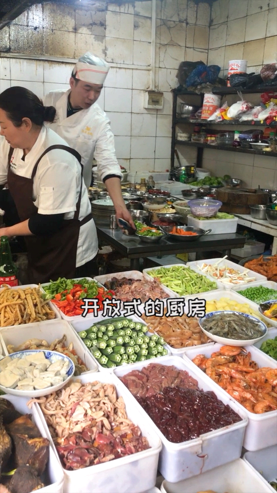 被周围街坊称为“大酒店”!点菜不踩雷!每一样菜都炒鸡下饭!