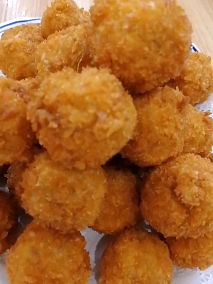 #美食#油炸虾丸,口感赛过星星鸡块