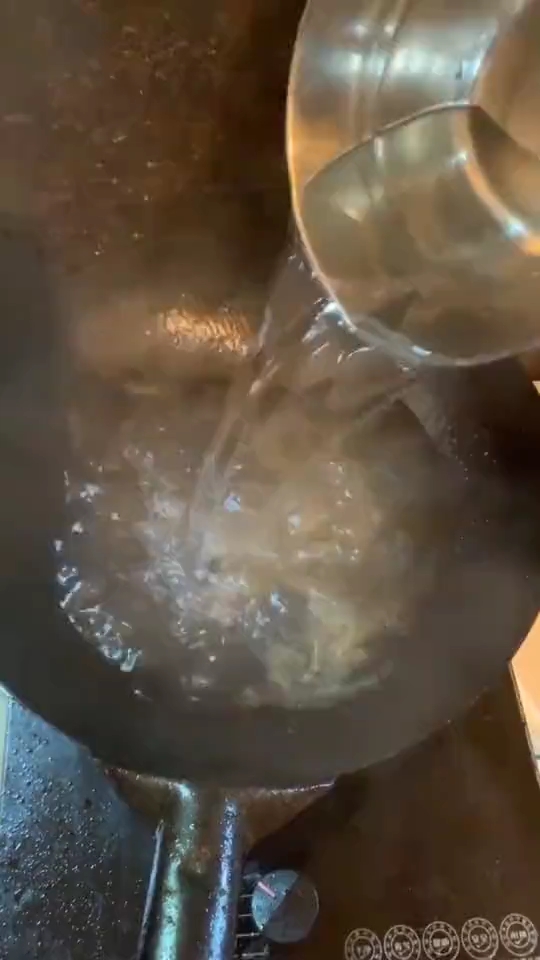 第一次做花甲泡面,小伙伴们都喜欢吃