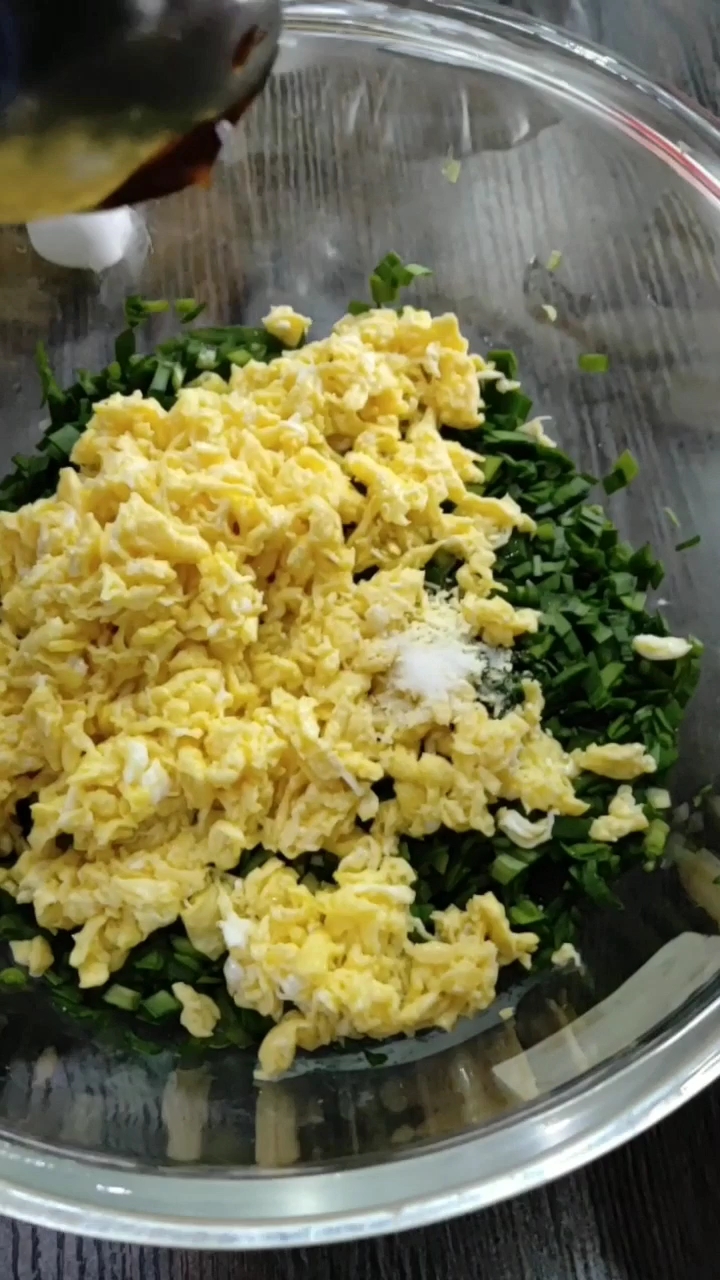 不加一点儿油韭菜馅儿调法#包子 