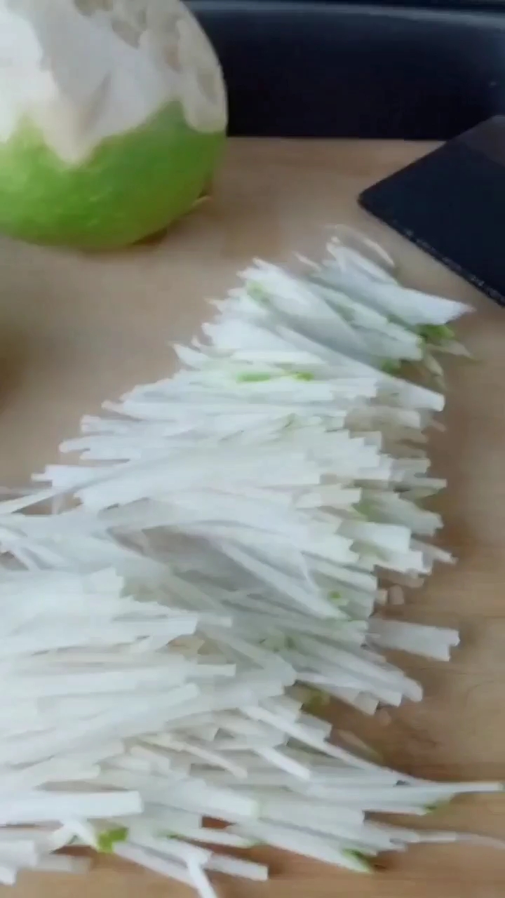 做好就能吃的芥菜丝