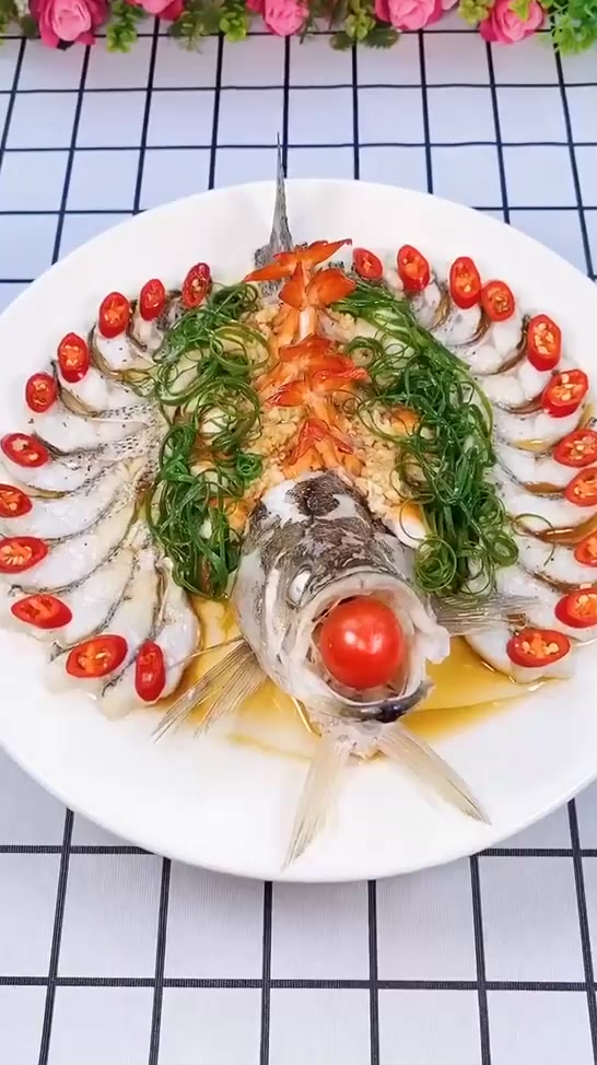 鱼虾之恋,鱼虾搭配滋味更鲜美,肉质细致嫩滑