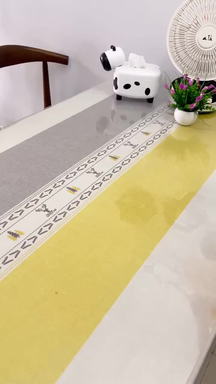 乌檀木是最好的木质材料,最大优点抗菌防霉不容易滋生细菌,做切肉板最好!