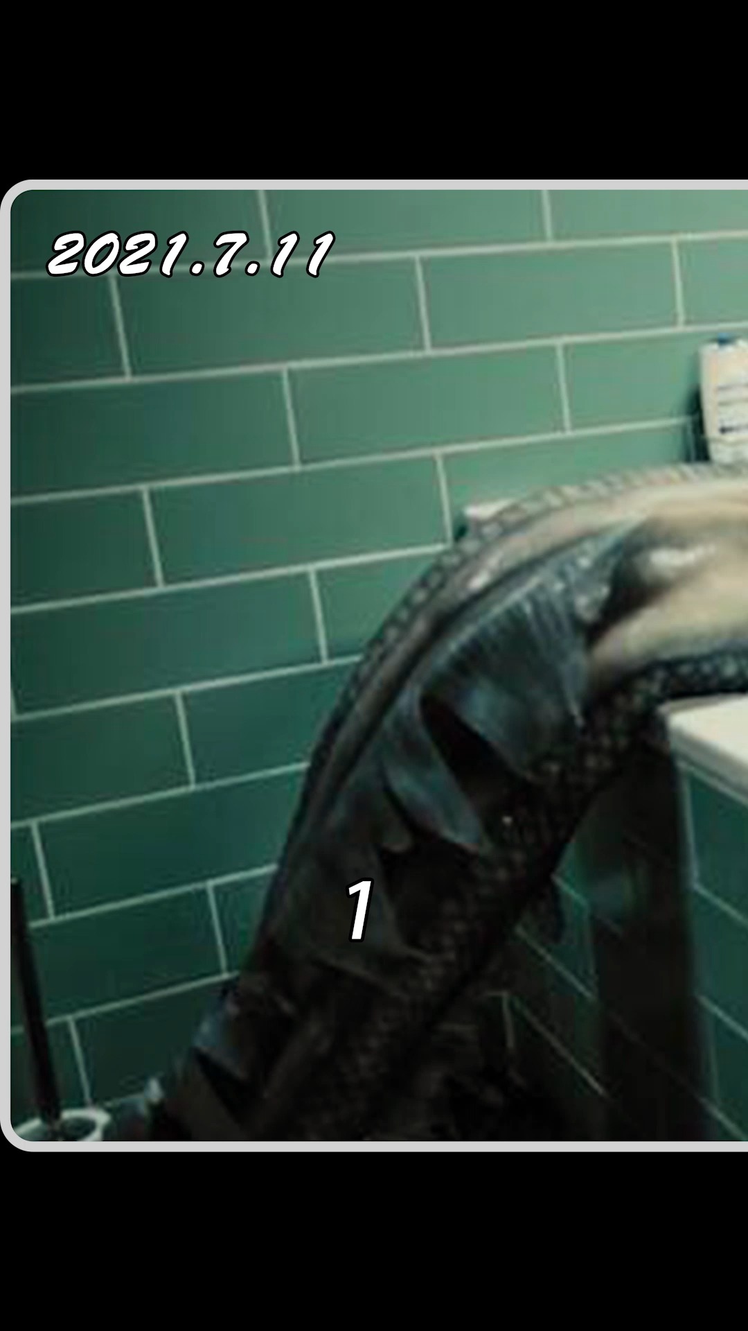 #电影解说#少女青春期身体发生剧变,最后变成了美人鱼