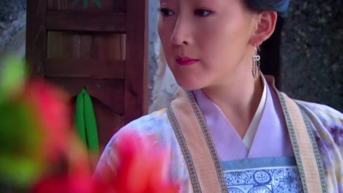 追鱼传奇:唐心知道太子对自己的喜欢,选择接受太子的三千佳丽