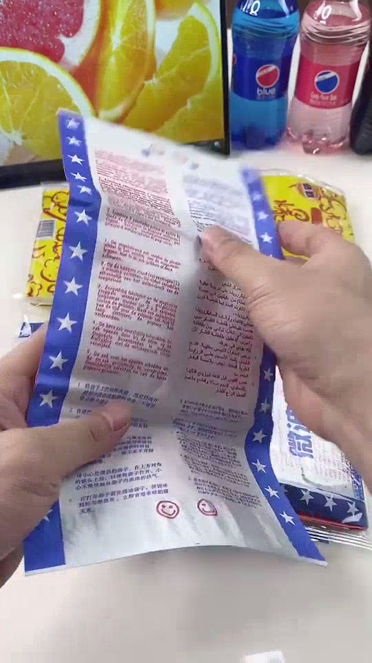 在家能自己做的奶香爆米花,配上空调饮料,这是享受的味道~