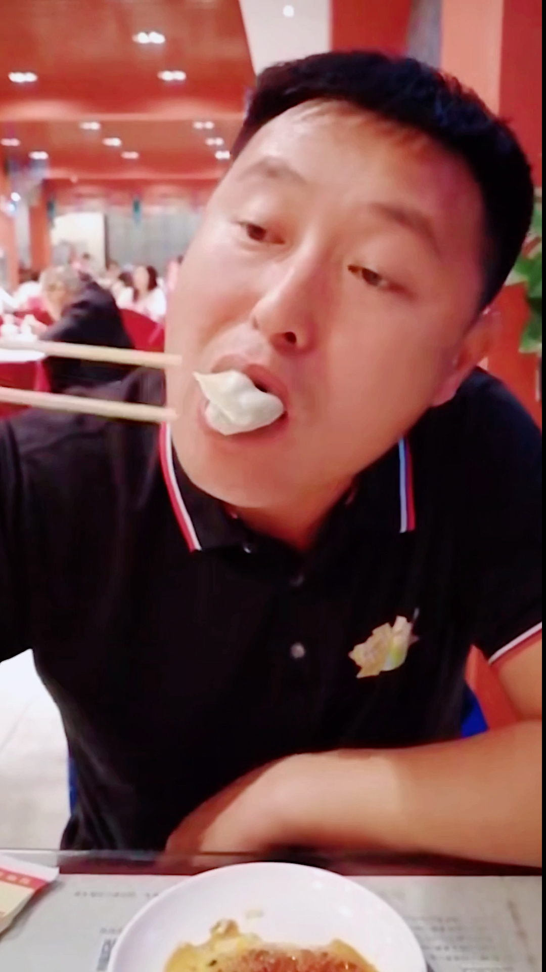 #食神大PK#小图探店，沈阳老边饺子中街路店，带你品尝他家的百年饺子