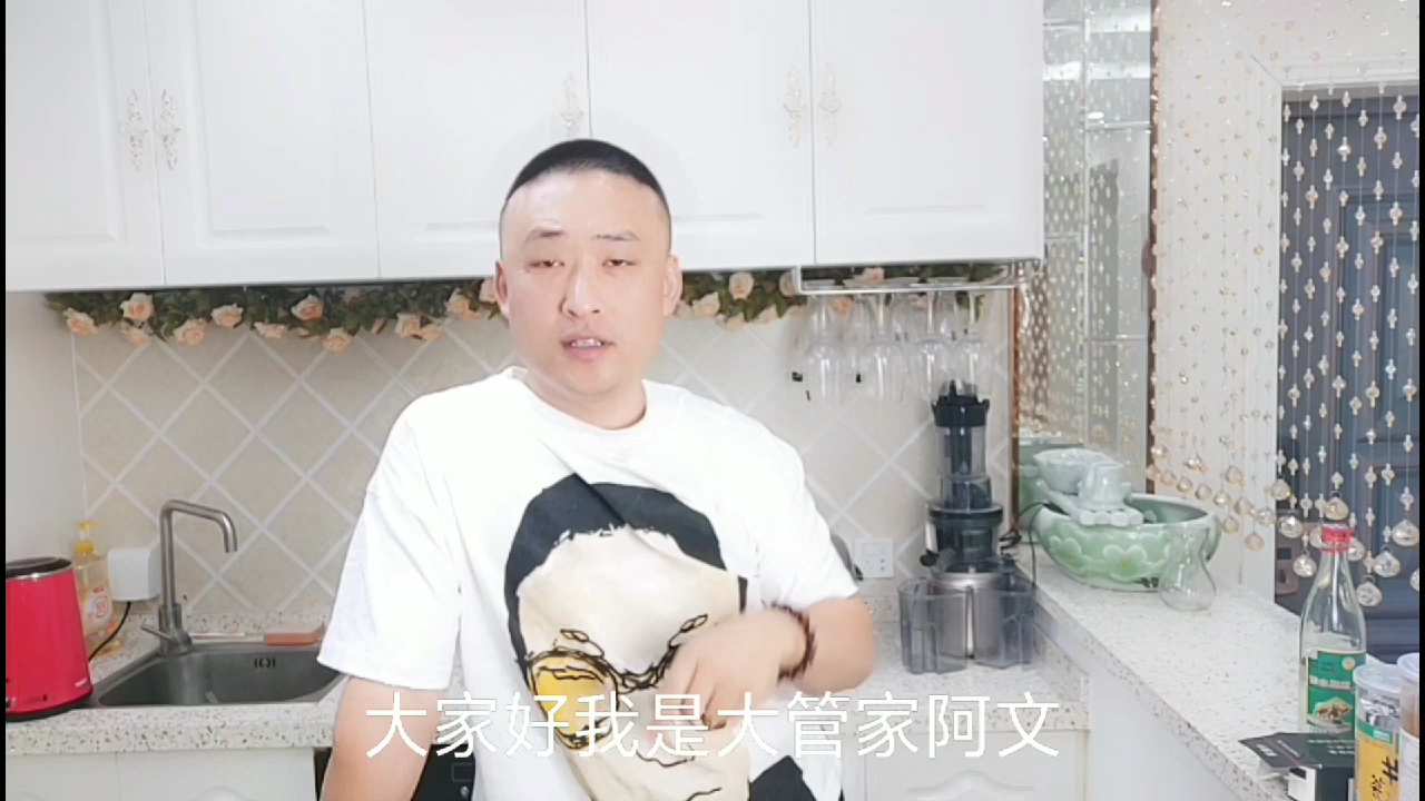 原来奶白色的鱼头豆腐汤是这样做的小伙有窍门