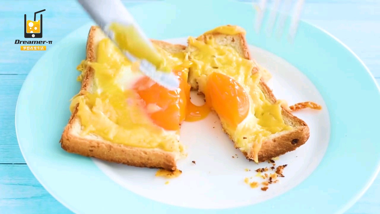教你轻松自制芝士荷包蛋面包片!