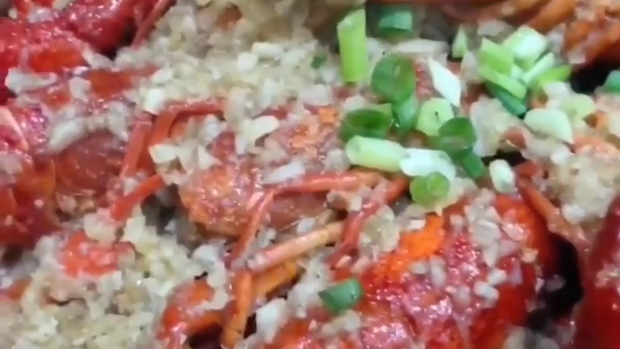 蒜泥红烧大龙虾好吃又美味!