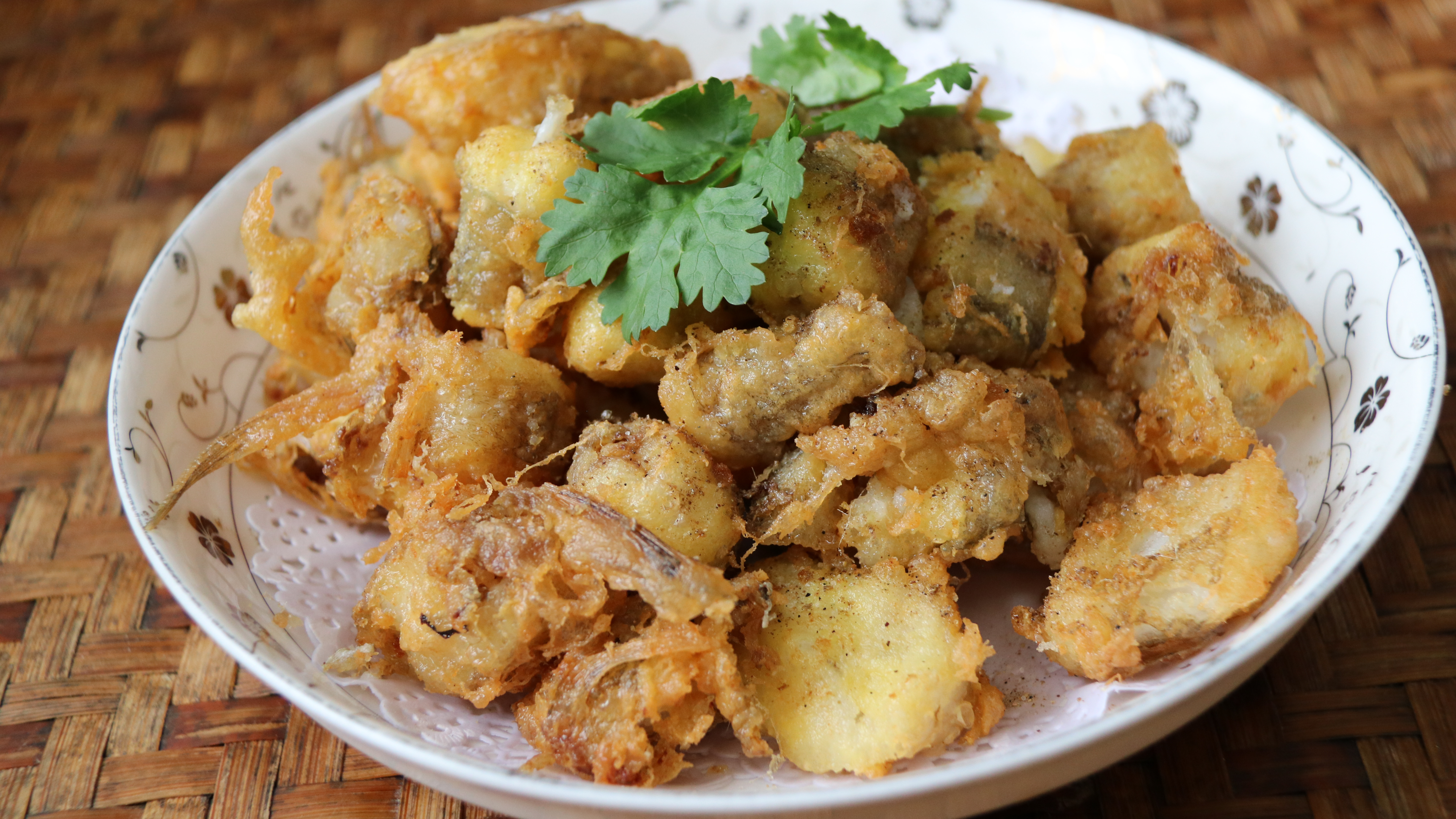 福建海边人常光顾的地道美食,外酥里嫩,不配米饭也能吃掉一大盘
