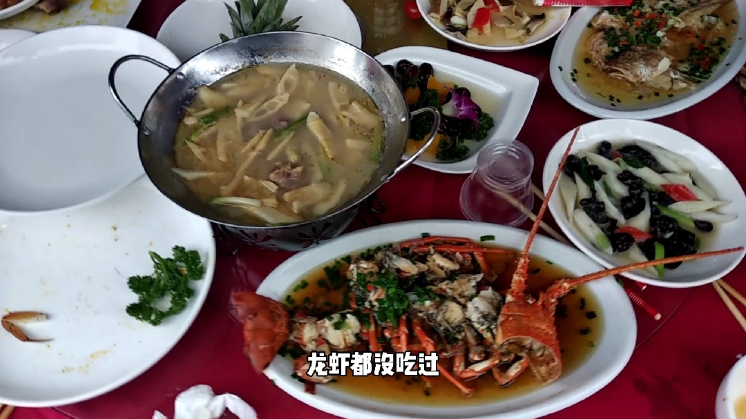 西北蜂带你走进农村村宴,看看有哪些菜品,趣事!