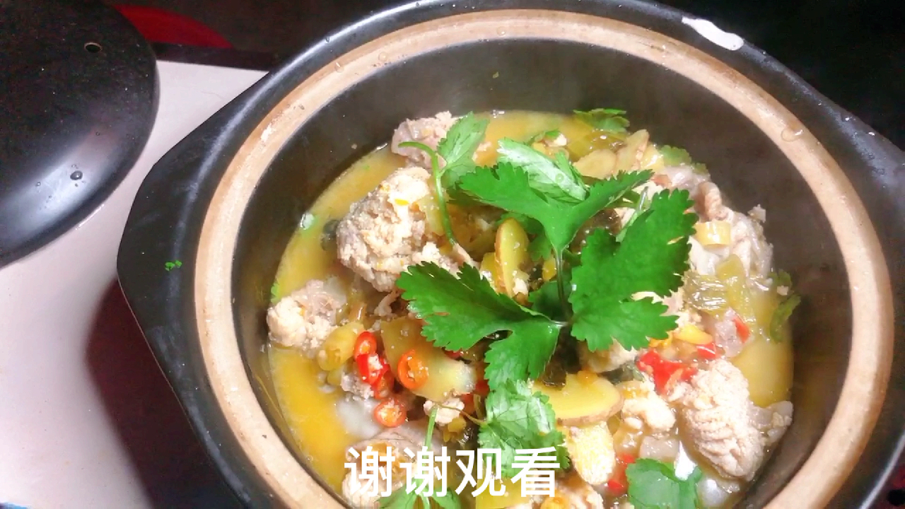酸汤鱼杂好吃有诀窍,颜色鲜明开胃暖心,一周吃三次都不腻