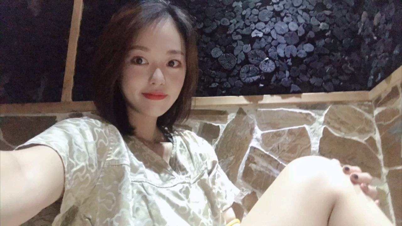 花59元到洗浴中心汗蒸,还有豪华自助餐,太超值了吧?