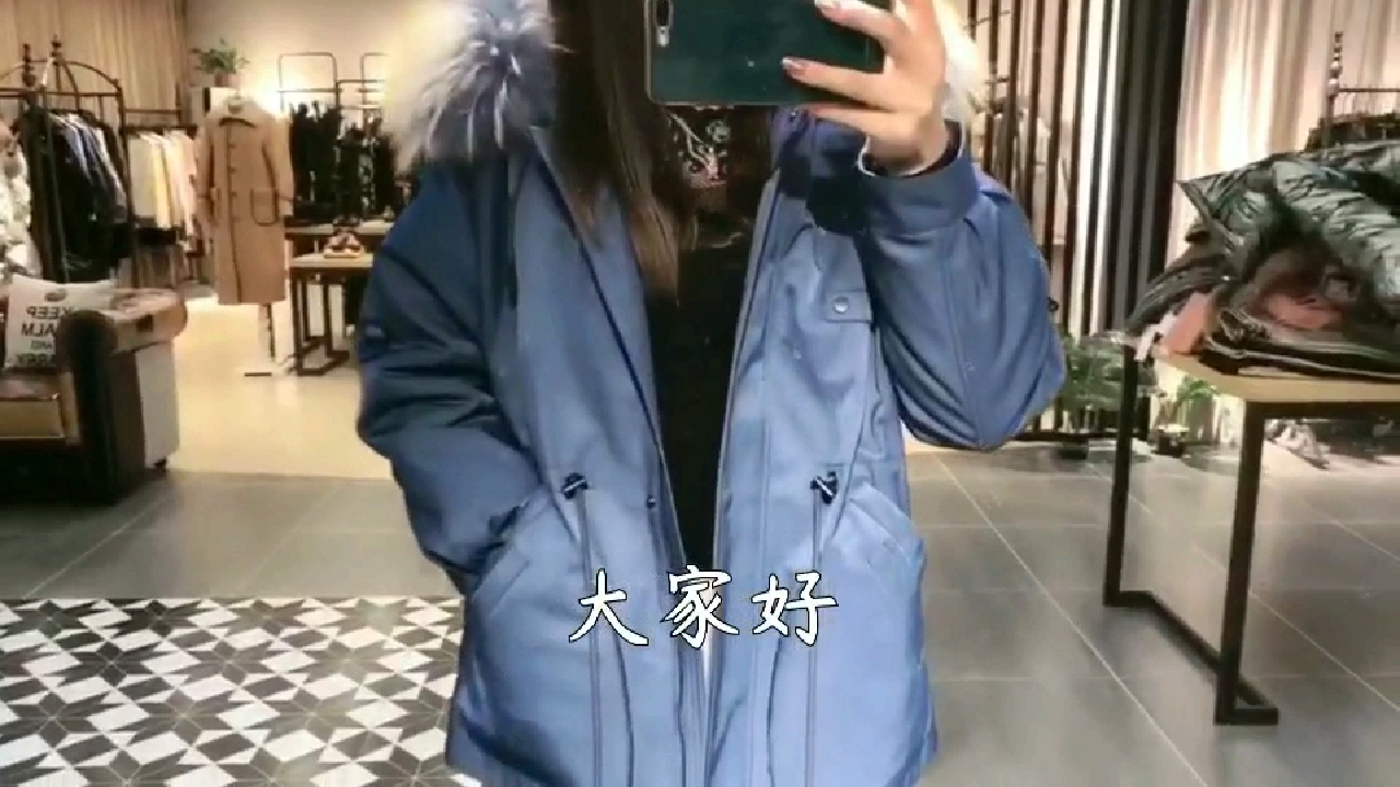 小个子女生冬季怎么搭,推荐一款短款派克服,简单时尚,回头率爆