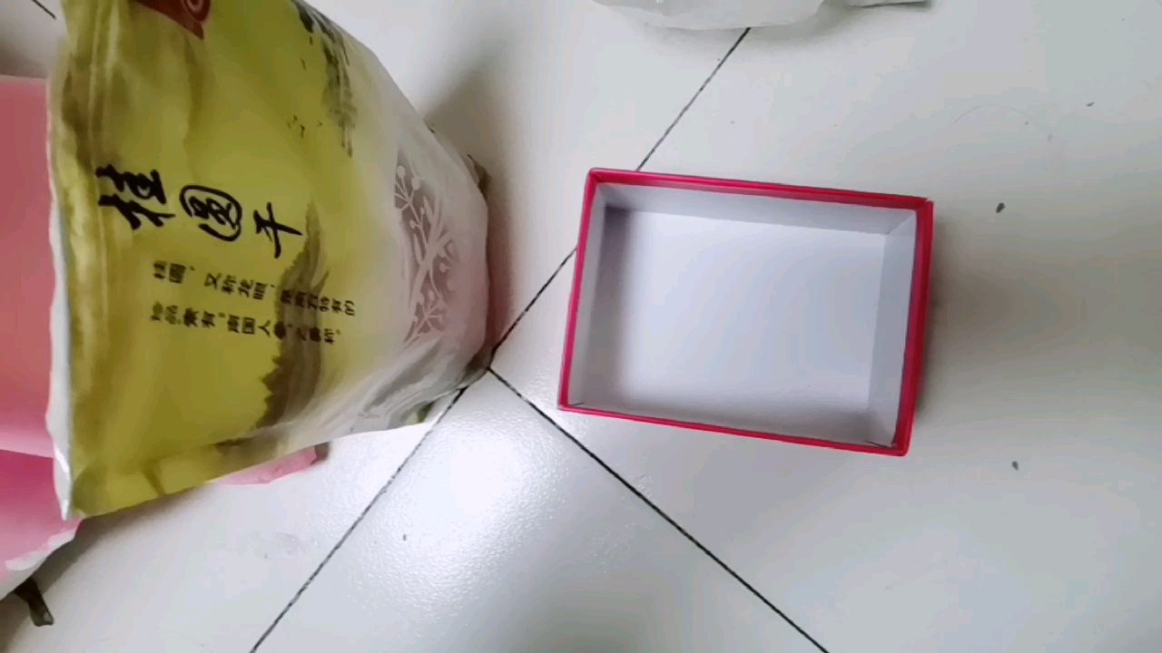 失眠人的福音,桂圆红枣核桃汤,特别管用