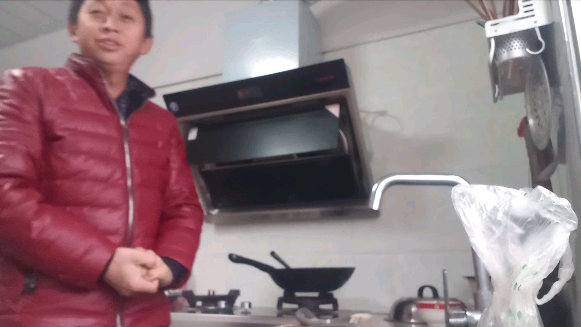 利川莼菜怎么煮的:烧汤;下火锅最好吃