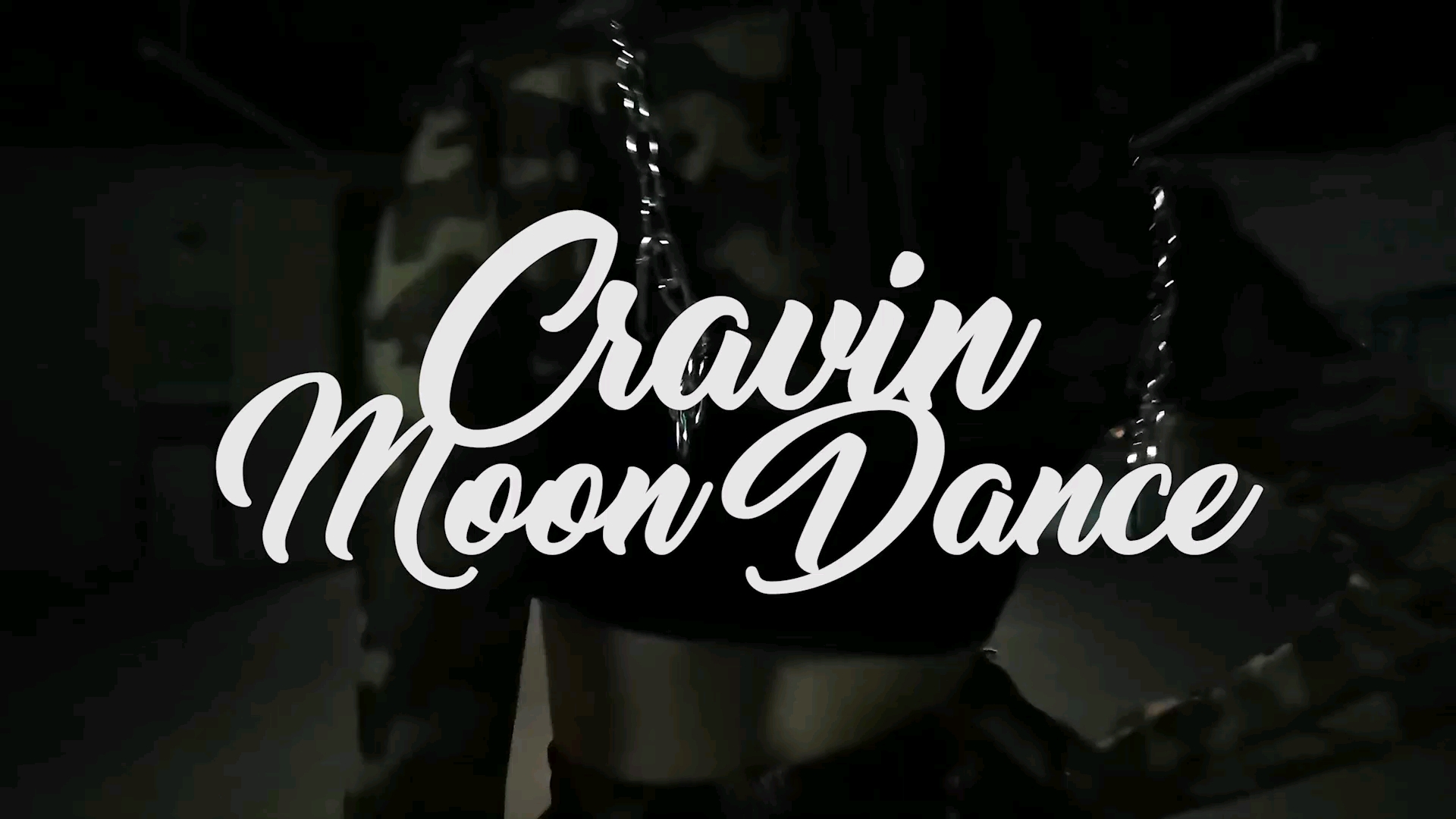 歌曲名称《Cravin》机构名称:玥亮街舞