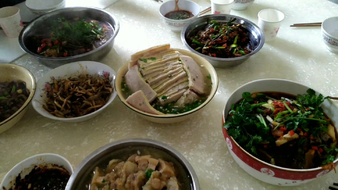 春节待客川南美食,八大碗之头碗,枕头粑粑家庭做法