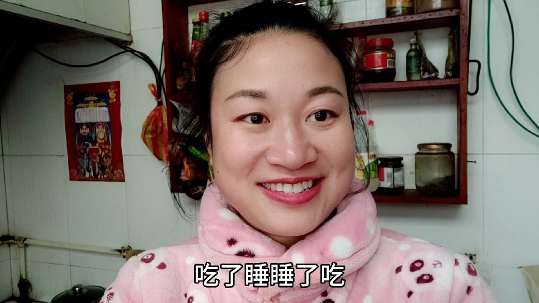 媳妇在家自制超简单披萨,婆婆边吃边夸,到底有多好吃呢