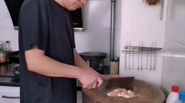 土豆片烧鸡块,好吃又好做的家庭做法,一看就会