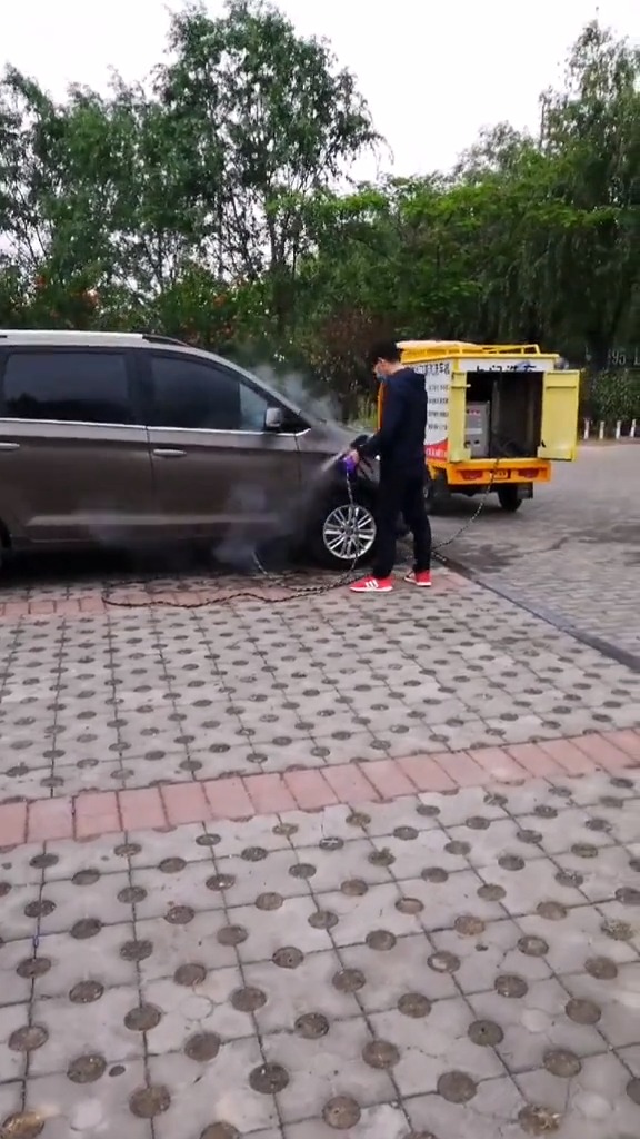 移动上门蒸汽洗车机多少钱,效果怎么样