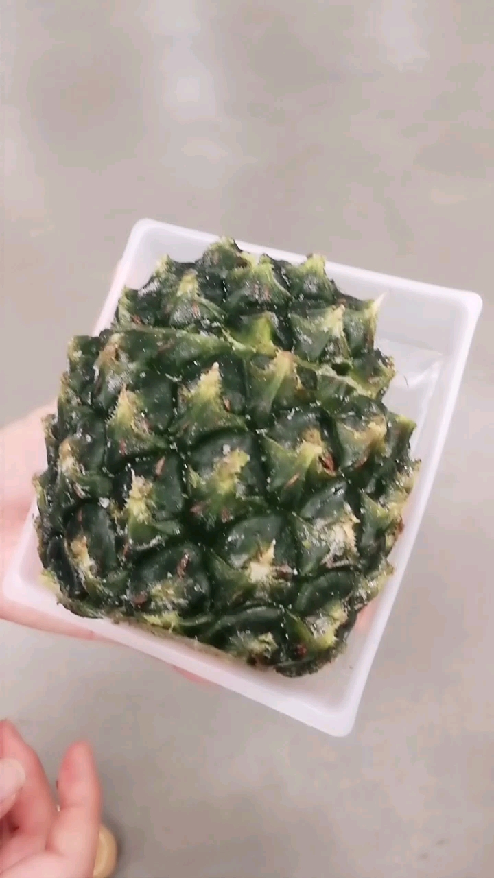 菠萝冰激凌好好吃