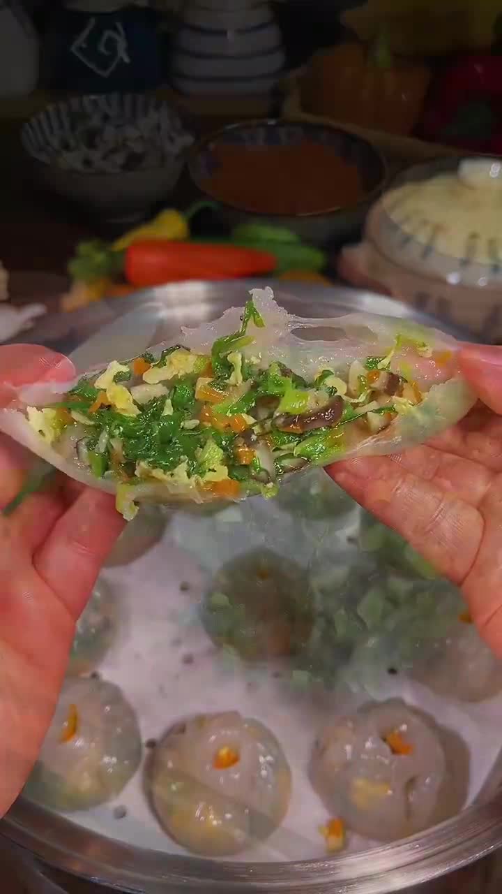难怪老师傅做的水晶包个个晶莹剔透,原来是这样做的