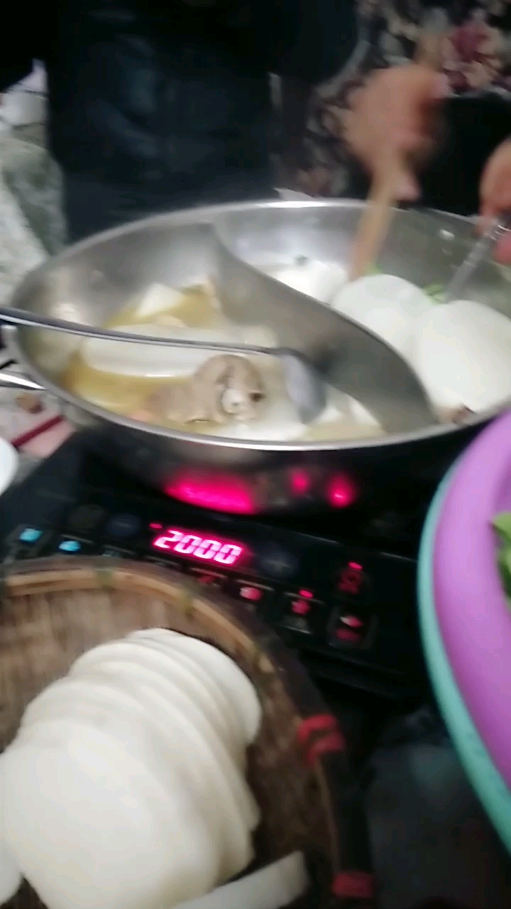 清汤火锅