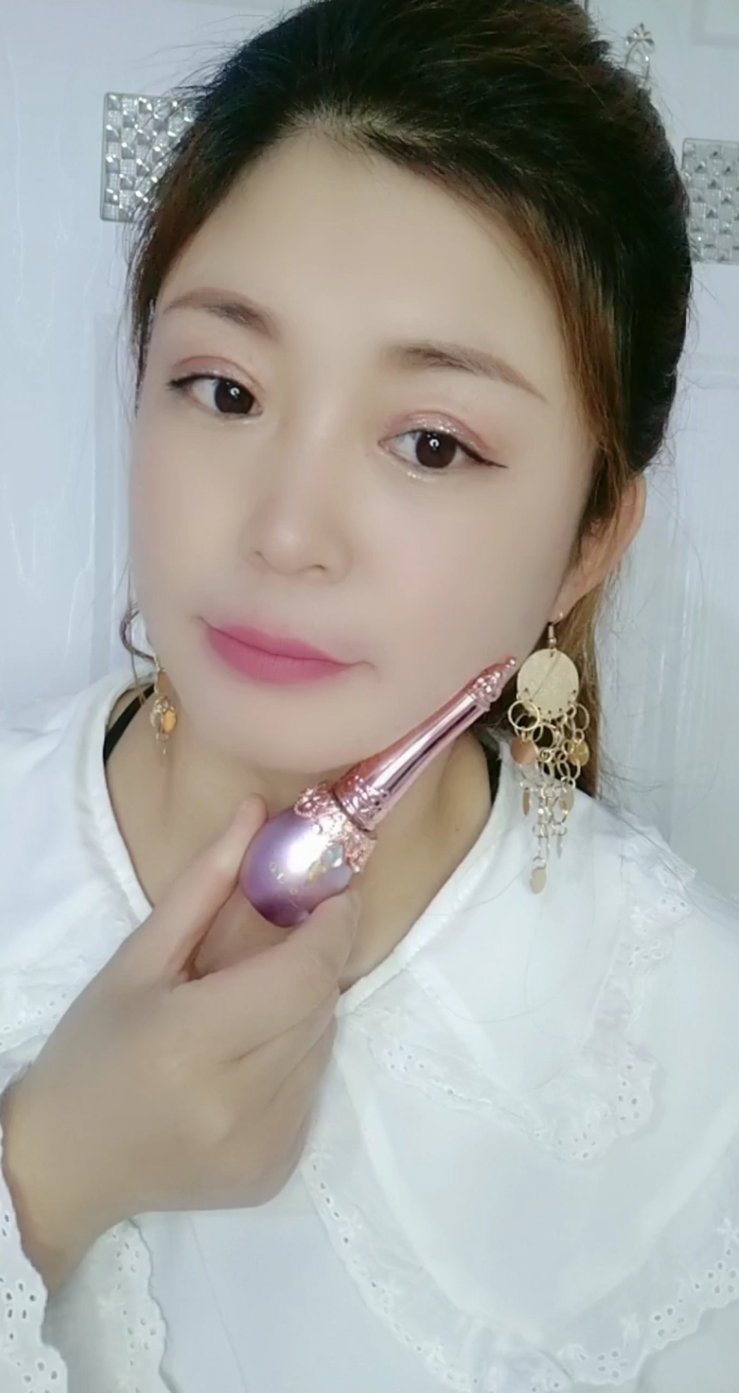 #快要憋疯的你#焦糖奶茶色，淡淡的颜色适合淡妆的你