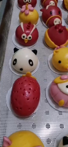 #美食#纯手工制作!蔬菜水果卡通包
