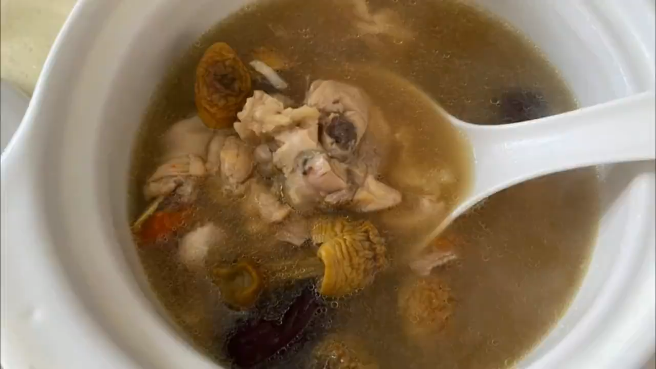 干姬松茸煲汤最佳做法