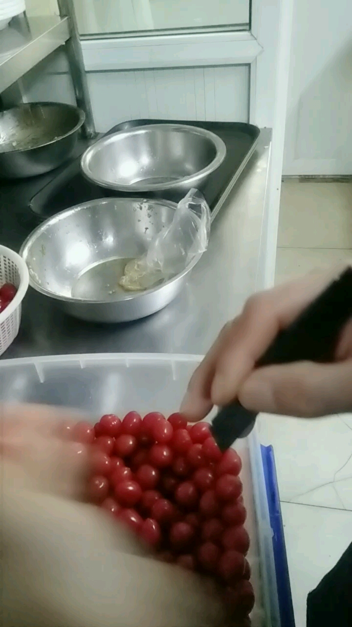 画眉圣女果烧烤店必备的一款凉菜喜欢的关注我!我会大教程给大家